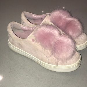 Sam Edelman Pom Sneaker